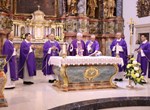 ​Biskup Mrzljak predslavio misu na Dušni dan u varaždinskoj katedrali